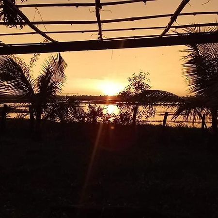 Salt Field Glamping Hotel Kampot Buitenkant foto