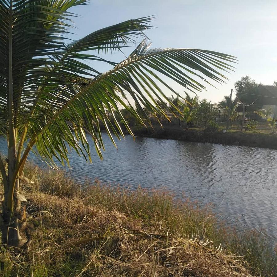 Salt Field Glamping Hotel Kampot Buitenkant foto