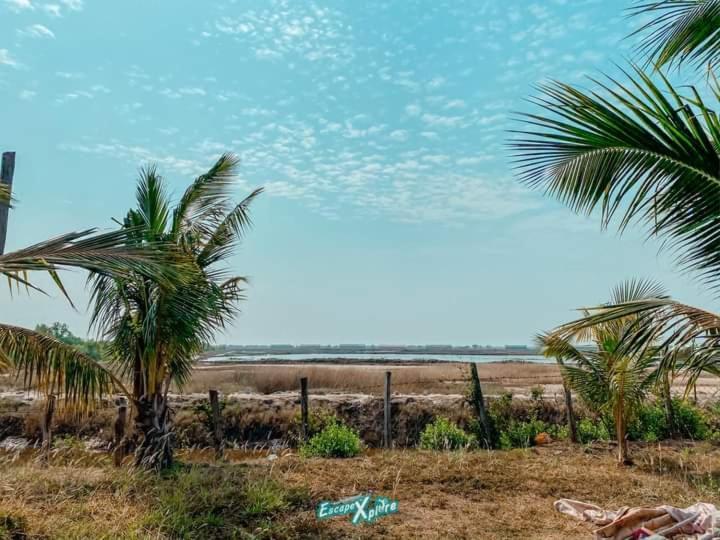Salt Field Glamping Hotel Kampot Buitenkant foto
