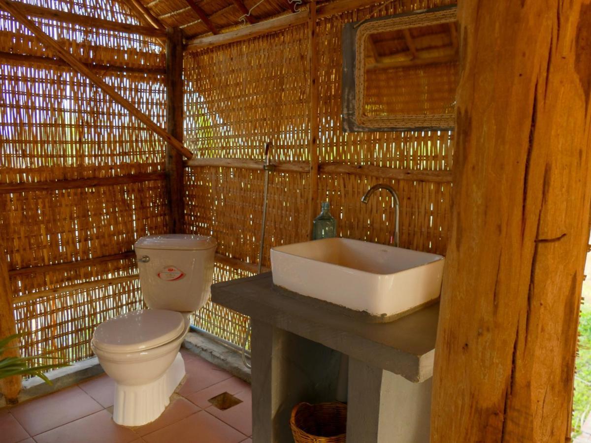 Salt Field Glamping Hotel Kampot Buitenkant foto